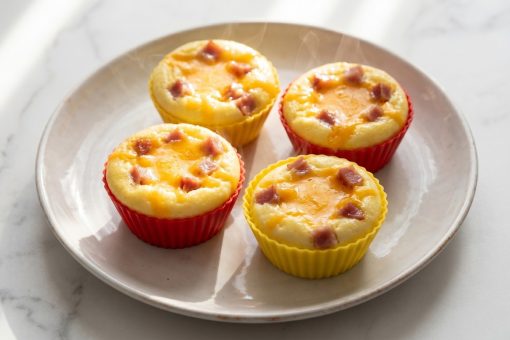 Magdalenas de Huevo al Vapor con Jamón Serrano y Cheddar Fundido